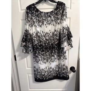 Leslie Fay White With Black Flowers Dress Size 6